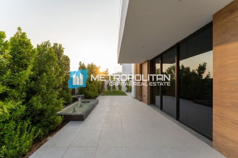 Müüa villa on the Saadiyat Island, Abu Dhabi, AÜE: 4 magamistoaga, 629.4 m² Nr 651764 - pilt 30