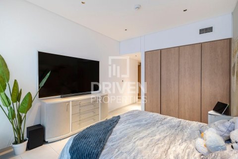 Apartemen di Business Bay, Dubai, UEA 2 kamar tidur, 142 m2 nomor 653845 - foto 16