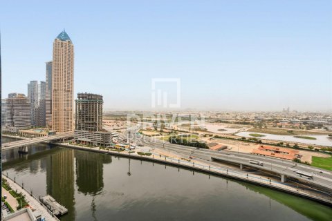 Apartman u Business Bay, Dubai, UAE 3 spavaćih soba, 176.52 m2 Br. 756801 - fotografija 16