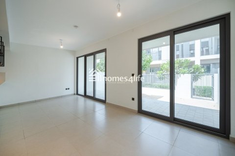 Kaupunkipientalo Tilal Al Ghaf, Dubai, Arabiemiraatit 3 makuuhuonetta, 202 m2 № 712254 - kuva 8