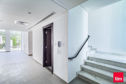 Řadový dům v Dubai, SAE 3 ložnice, 187.2 m² Č.: 634806 - fotografie 9
