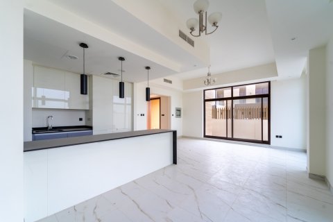 Таунхаус Nadd Al Sheba, Дубай, БАӘ-да 4 жатын бөлмелер, 294 м² № 705367 - фото 5
