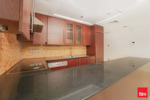 Apartment in Downtown Dubai (Downtown Burj Dubai), UAE 50.4 sq.m. № 678966 - photo 11