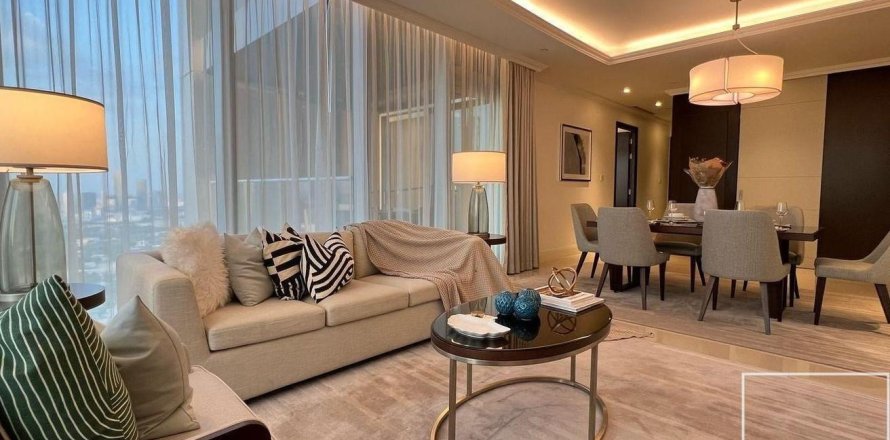 Huoneisto Downtown Dubai (Downtown Burj Dubai), Dubai, Arabiemiraatit 2 makuuhuonetta, 149 m2 № 681004