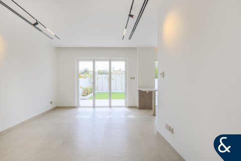 Villa til salg i The Springs, Dubai, UAE 3 soveværelser, 157 kvm № 697888 - foto 2