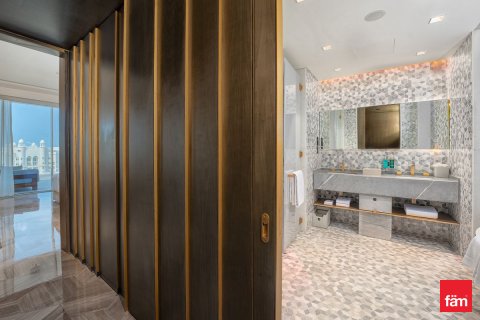 Appartamento in vendita a Dubai, EAU 1 camera da letto, 119.4 mq. № 652267 - foto 21