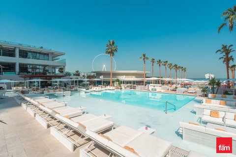 Appartamento in vendita a Dubai, EAU 1 camera da letto, 119.4 mq. № 652267 - foto 2