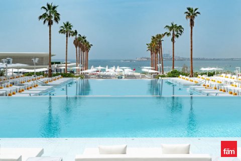 Appartamento in vendita a Dubai, EAU 1 camera da letto, 119.4 mq. № 652267 - foto 1