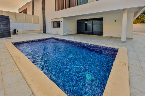 Villa til leje i Yas Island, Abu Dhabi, UAE 5 soveværelser, 674 kvm № 662773 - foto 4