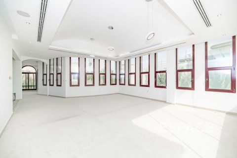 Vila u gradu Emirates Hills, Dubai, UAE 8 spavaće sobe, 1486 m2 Br. 650318 - Slika 10