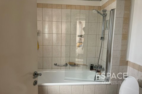 Üürile anda villa asukohaga The Springs, Dubai, AÜE: 3 magamistoaga, 258 m² Nr 650319 - pilt 8