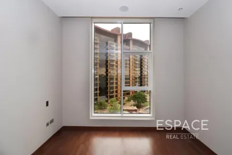 Appartement te huur in Palm Jumeirah, Dubai, VAE 3 slaapkamers, 213 vr.m., nr 650317 - foto 10