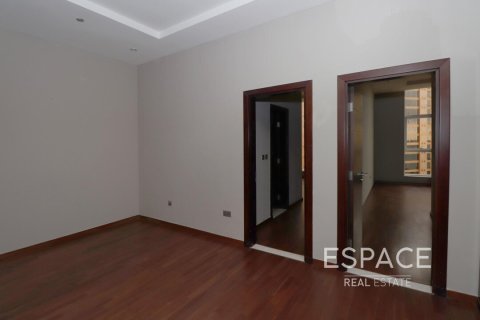 Appartement te huur in Palm Jumeirah, Dubai, VAE 3 slaapkamers, 213 vr.m., nr 650317 - foto 14