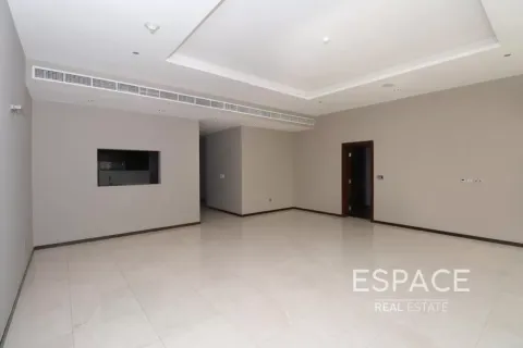 Appartement te huur in Palm Jumeirah, Dubai, VAE 3 slaapkamers, 213 vr.m., nr 650317 - foto 4