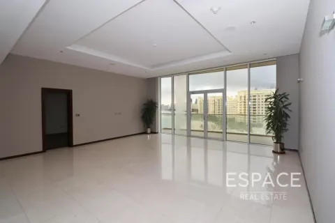 Appartement te huur in Palm Jumeirah, Dubai, VAE 3 slaapkamers, 213 vr.m., nr 650317 - foto 3