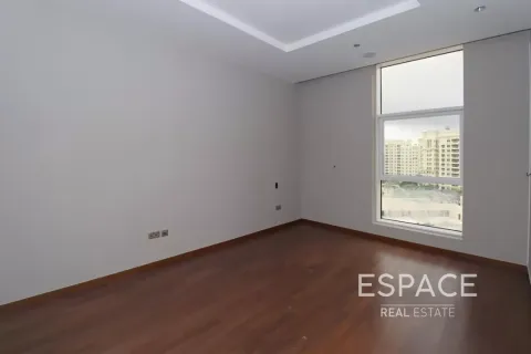 Appartement te huur in Palm Jumeirah, Dubai, VAE 3 slaapkamers, 213 vr.m., nr 650317 - foto 8