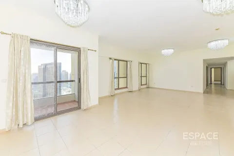 Apartmán v Jumeirah Beach Residence, Dubai, SAE 4 spálne, 256 m2 č. 650316 - Fotografia 3