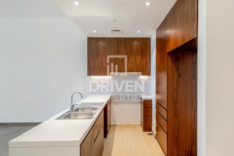 Appartement te koop in Jumeirah, Dubai, VAE 2 slaapkamers, 121.33 vr.m., nr 756167 - foto 8
