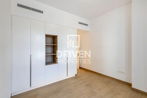 Appartement te koop in Jumeirah, Dubai, VAE 2 slaapkamers, 121.33 vr.m., nr 756167 - foto 16