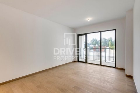 Appartement te koop in Jumeirah, Dubai, VAE 2 slaapkamers, 121.33 vr.m., nr 756167 - foto 3