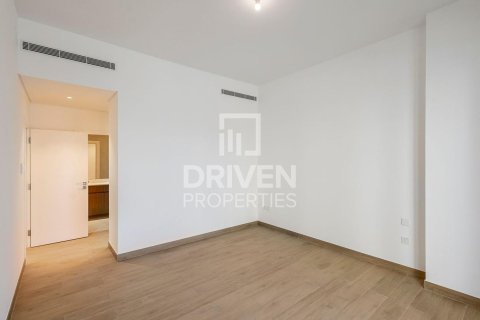 Appartement te koop in Jumeirah, Dubai, VAE 2 slaapkamers, 121.33 vr.m., nr 756167 - foto 5