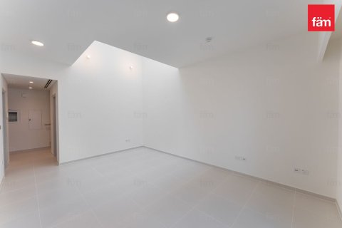 Vilë në Dubai, Emiratet e Bashkuara Arabe 3 dhoma gjumi, 125.1 m2. № 769277 - Foto 2