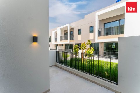 Vilë në Dubai, Emiratet e Bashkuara Arabe 3 dhoma gjumi, 125.1 m2. № 769277 - Foto 9