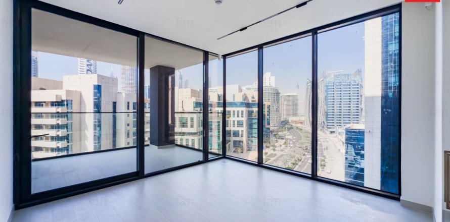 Appartamento a Business Bay, Dubai, EAU 2 camere da letto, 111.2 mq. № 718966