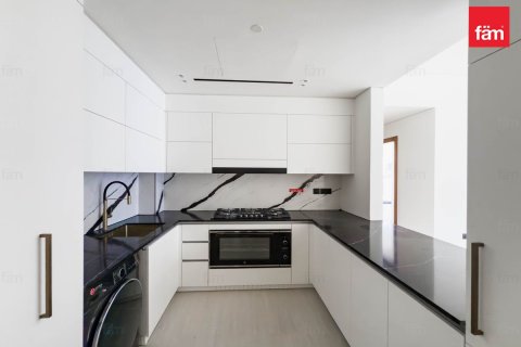 Appartamento in affitto a Business Bay, Dubai, EAU 2 camere da letto, 111.2 mq. № 718966 - foto 13