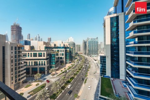 Appartamento in affitto a Business Bay, Dubai, EAU 2 camere da letto, 111.2 mq. № 718966 - foto 16