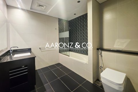 Apartament de închiriat în Dubai Marina, Dubai, EAU 2 dormitoare, 142 mp.  №689597 - poză 17