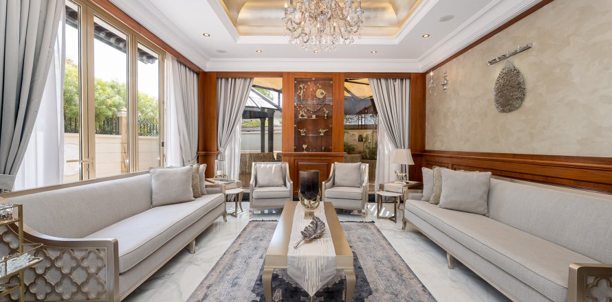 Villa in The Villa, Dubai, UAE 4 bedrooms, 538.84 sq.m. № 749326