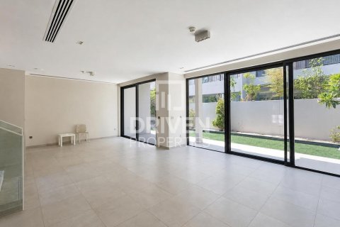 Kuća u nizu u Mohammed Bin Rashid City, Dubai, UAE 4 spavaćih soba, 331.39 m2 Br. 761781 - fotografija 3
