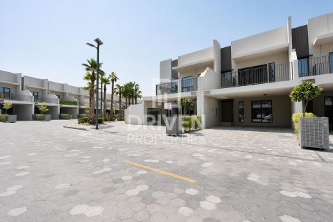 Kuća u nizu u Mohammed Bin Rashid City, Dubai, UAE 4 spavaćih soba, 331.39 m2 Br. 761781 - fotografija 23