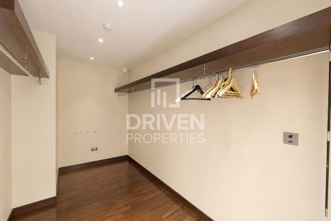 Appartement à vendre à  Downtown Dubai (Downtown Burj Dubai), Dubai, EAU 2 chambres, 191.01 m2 № 761778 - photo 19