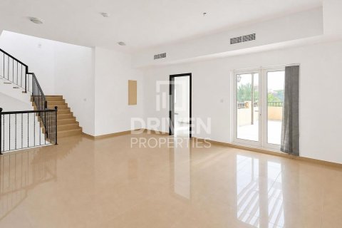 Villa i The Villa, Dubai, UAE 5 soveværelser, 934.6 kvm № 761780