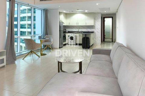 Διαμέρισμα σε Jumeirah Lake Towers, Dubai, ΗΑΕ 1 υπνοδωμάτιο, 69.96 τ.μ. Αρ. 761783 - φωτογραφία 3