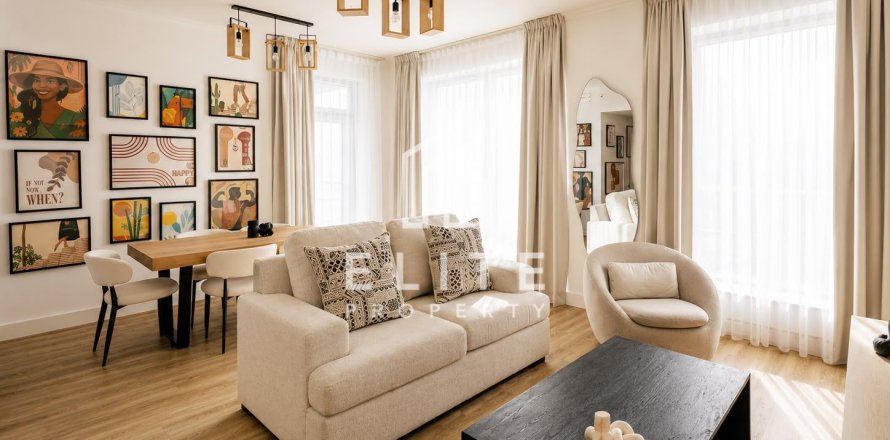 Huoneisto Downtown Dubai (Downtown Burj Dubai), Dubai, Arabiemiraatit 2 makuuhuonetta, 127 m2 № 741389