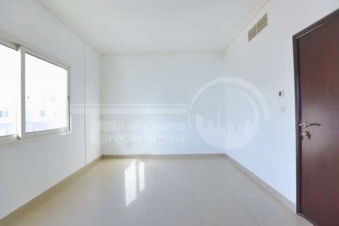 Vila u gradu Al Reef, Abu Dhabi, UAE 2 spavaće sobe, 170.2 m2 Br. 730995 - Slika 13