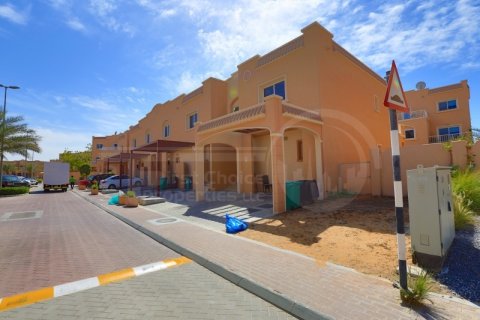 Vila u gradu Al Reef, Abu Dhabi, UAE 2 spavaće sobe, 170.2 m2 Br. 730995 - Slika 19