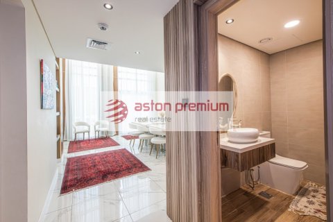 Rukan, Dubai, UAE의 판매용 타운하우스 침실 5개, 248제곱미터 번호 715171 - 사진 16