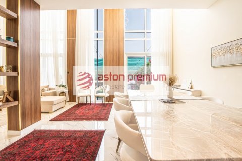 Rukan, Dubai, UAE의 판매용 타운하우스 침실 5개, 248제곱미터 번호 715171 - 사진 12