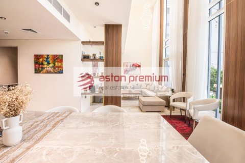 Rukan, Dubai, UAE의 판매용 타운하우스 침실 5개, 248제곱미터 번호 715171 - 사진 11