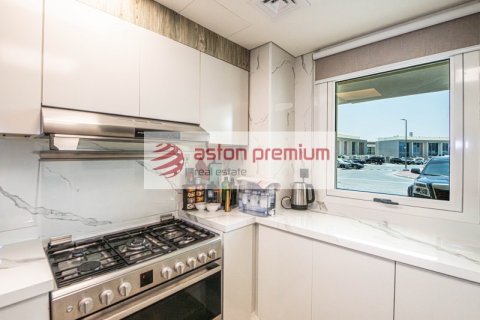 Rukan, Dubai, UAE의 판매용 타운하우스 침실 5개, 248제곱미터 번호 715171 - 사진 19