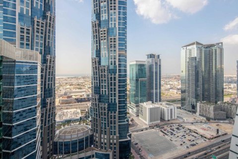 Apartmen di Business Bay, Dubai, UAE 2 bilik tidur, 126 meter persegi № 652679 - foto 25