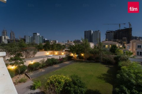 Βίλα σε Dubai, ΗΑΕ 2 υπνοδωμάτια, 685.8 τ.μ. Αρ. 712864 - φωτογραφία 5