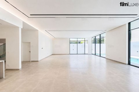 Villa Al Barsha, Dubaijā, AAE 5 istabas, 1857.9 m2 Nr. 712863 - attēls 2