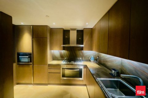 Apartment in Palm Jumeirah, Dubai, UAE 3 bedrooms, 216 sq.m. № 668976 - photo 5