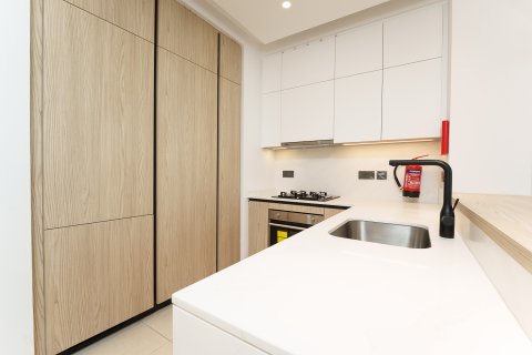 Apartman u Abu Dhabi, UAE 1 spavaća soba, 92.62 m2 Br. 748594 - fotografija 6