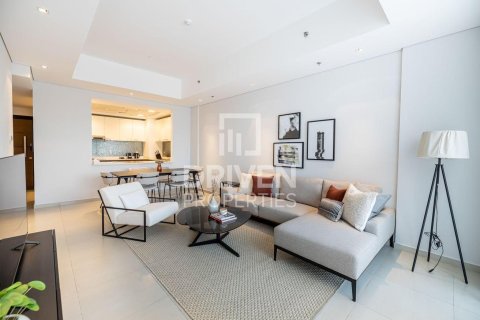 Apartament në Umm Al Sheif, Dubai, Emiratet e Bashkuara Arabe 2 dhoma gjumi, 126.53 m2. № 746885 - Foto 3